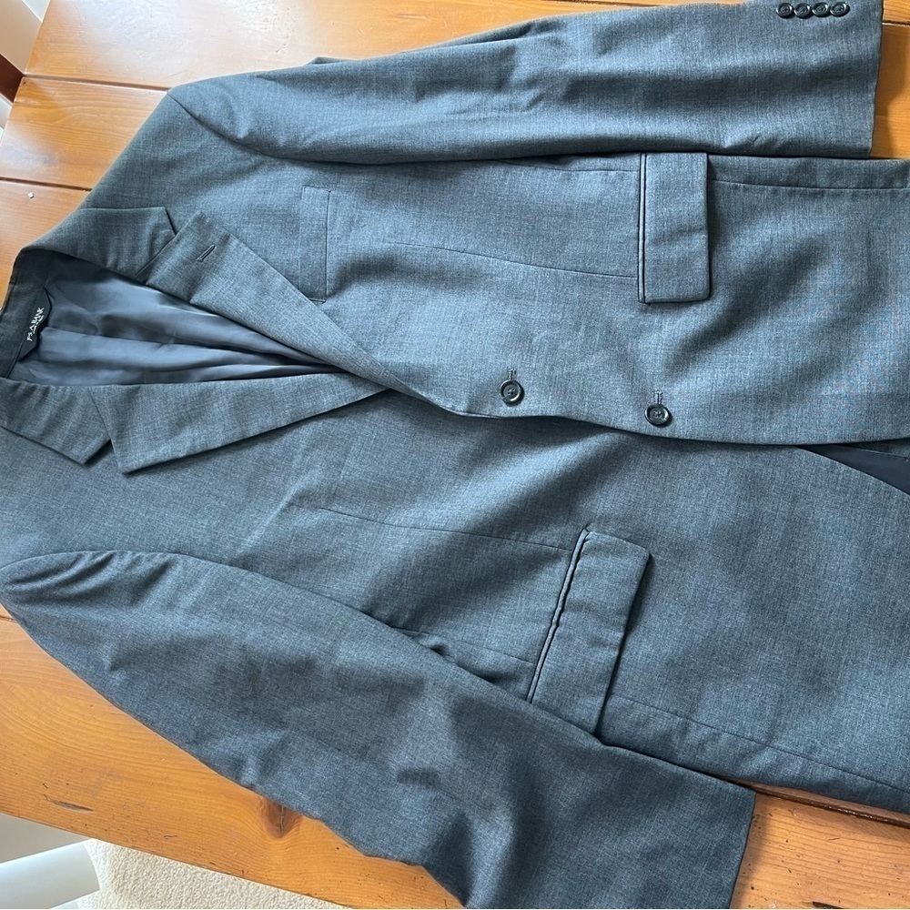 Jos. A. Bank suit 1905 collection 40L grey